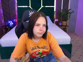SpicyyDoll webcam bongacams model stream image
