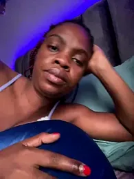 LuciousLips96 webcam model stream image