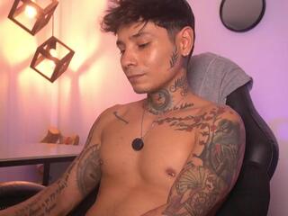 Miller Hedz webcam model stream image
