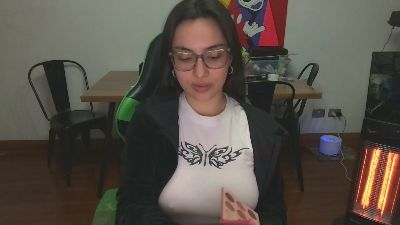 Latinaakita4 webcam model stream image