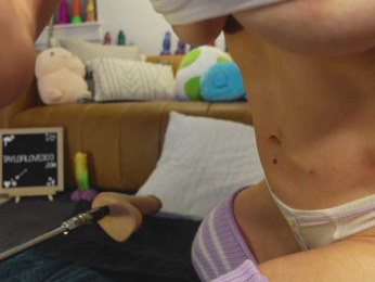TaylorLove303 webcam model stream image