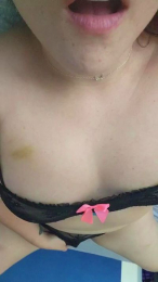 Lunamoonx webcam model stream image