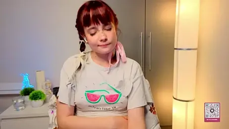 Honeey_Beee webcam model stream image