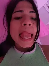 Doll_in_Proncess webcam model stream image