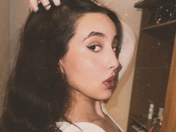 BrielleAurora webcam model stream image