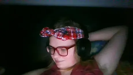 Moonolighta webcam model stream image