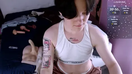 Fanny_next_door webcam model stream image