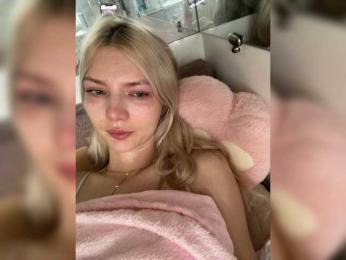 Milanii webcam bongacams model stream image