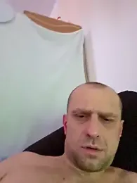 Roman0798 webcam model stream image