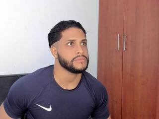 Pier Simons webcam flirt4free model stream image