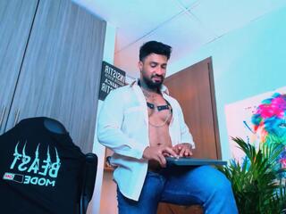 Steban Bernal webcam model stream image