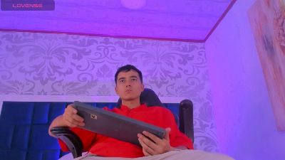 Axell_Blazee webcam model stream image
