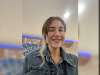 kiralove_ webcam model stream image