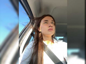 kiralove_ webcam model stream image