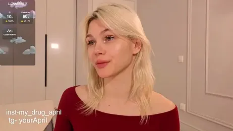 MyApril webcam model stream image