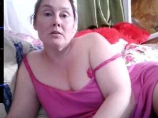 yoursex-kroshka webcam model stream image
