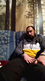 Kinhos2 webcam model stream image