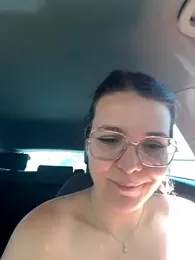 EmyLana webcam model stream image