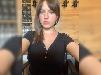 Yummypopka webcam model stream image