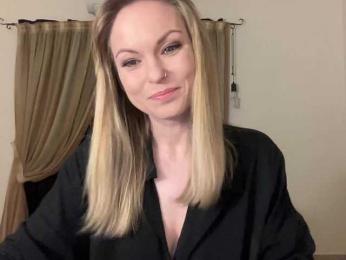 LilithNewdawn webcam model stream image