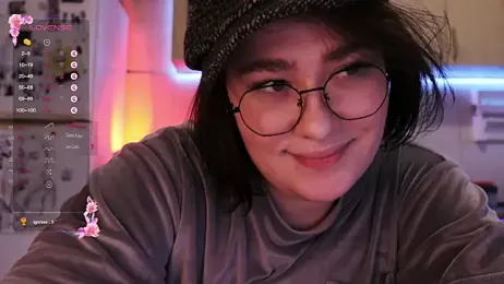 RegalElsa webcam model stream image
