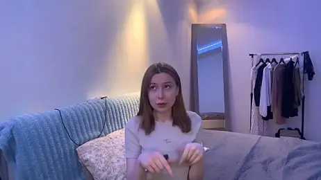 ReynaSweet_ webcam model stream image