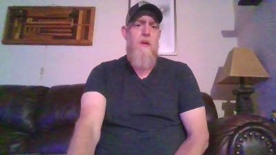 MoeBthick webcam model stream image