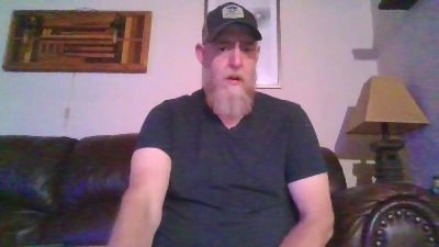 MoeBthick webcam model stream image
