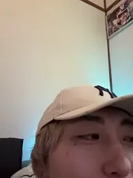 ryokunero webcam model stream image