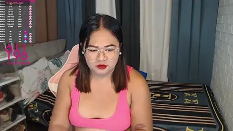 MagnifiCAT_PinayMistress webcam model stream image