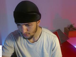Zyon Benet webcam model stream image