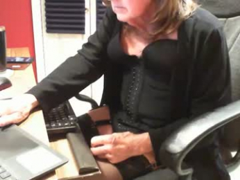 nawtymarsha webcam model stream image