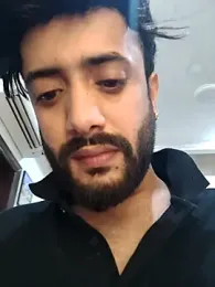 Yourshubby webcam model stream image