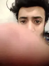 Yourshubby webcam stripchat model stream image