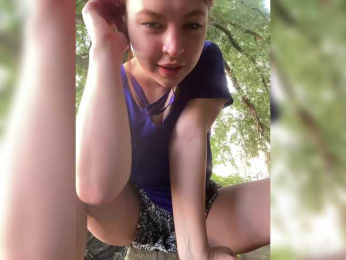 LilianLovee webcam model stream image