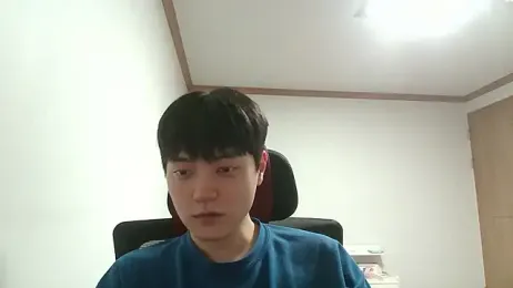 dhwisydy webcam stripchat model stream image