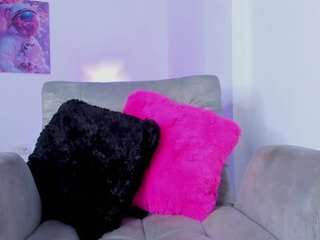 saori-022 webcam model stream image