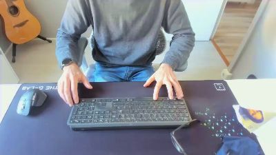 CurieuxDu47 webcam model stream image