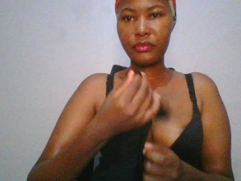 Pretty-thalia1 webcam model stream image