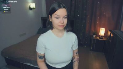 LudieWhitsell webcam model stream image