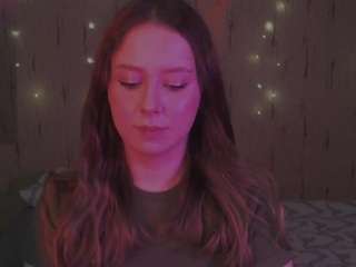 kira-m webcam model stream image