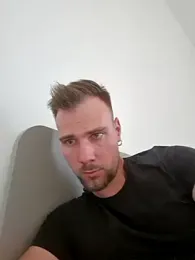 mrlyuis webcam model stream image