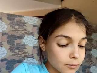 rowenaayres webcam camsoda model stream image