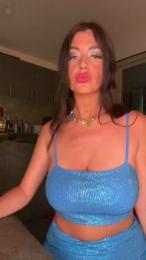 Bbsitaaaaa webcam cam4 model stream image