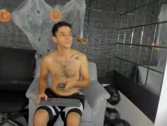 hellanddante_ webcam model stream image
