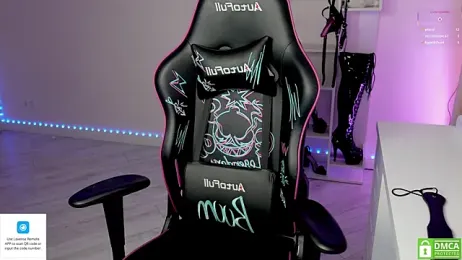 Latex_Kitty webcam model stream image