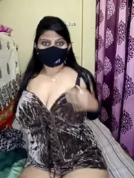 Reena_couple502 webcam model stream image