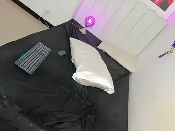 Aliyah_Bucks webcam model stream image