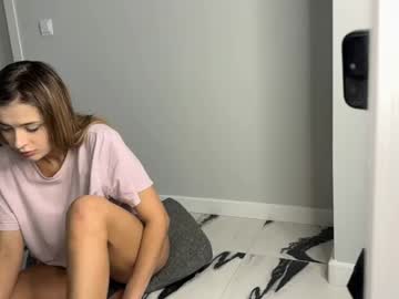 elisa_moon webcam model stream image