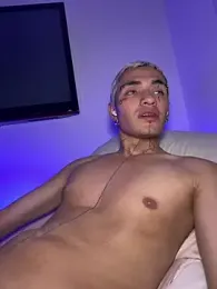 santikhalifa webcam stripchat model stream image